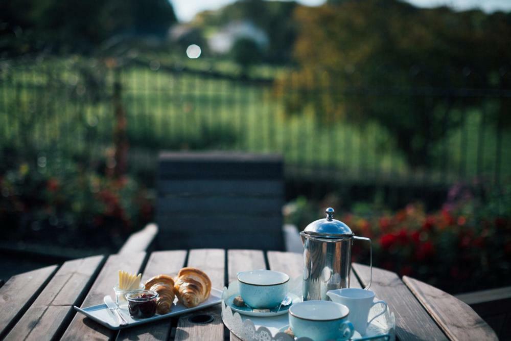 The Brown Horse Inn Winster  Exterior photo