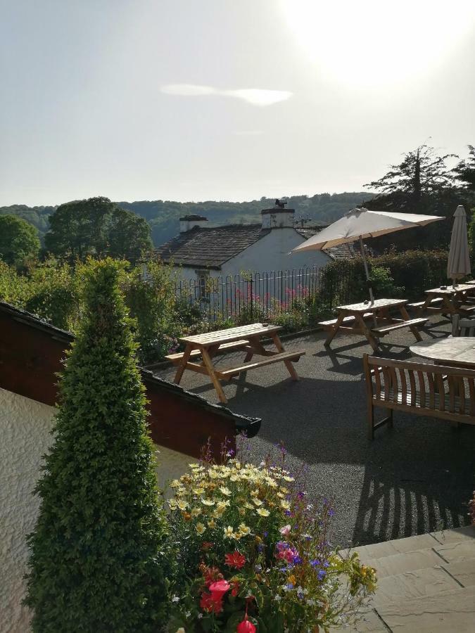 The Brown Horse Inn Winster  Exterior photo